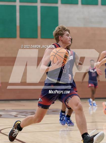 Thumbnail 3 in Virgin Valley vs American Leadership Academy (2A 3A Challenge) photogallery.