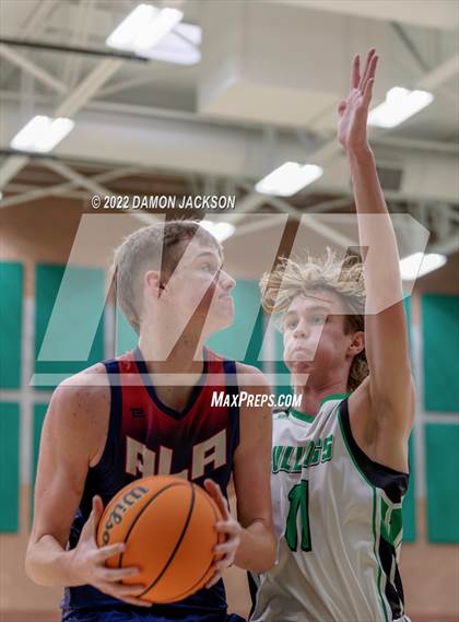 Thumbnail 3 in Virgin Valley vs American Leadership Academy (2A 3A Challenge) photogallery.