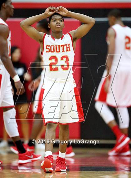 Thumbnail 1 in South Grand Prairie vs. Guyer photogallery.