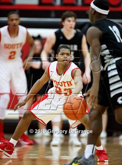 Thumbnail 2 in South Grand Prairie vs. Guyer photogallery.