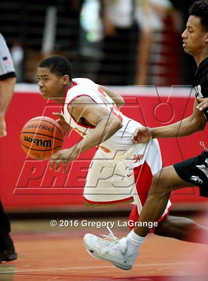 Thumbnail 1 in South Grand Prairie vs. Guyer photogallery.
