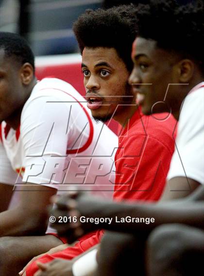 Thumbnail 3 in South Grand Prairie vs. Guyer photogallery.