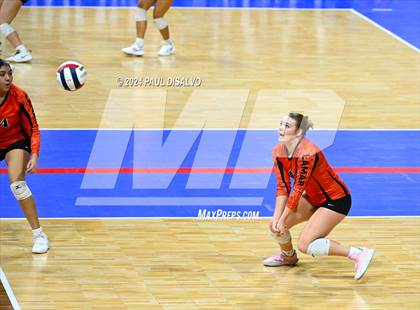 Thumbnail 1 in Lamar vs. Bayfield (CHSAA 3A 1st Round) photogallery.