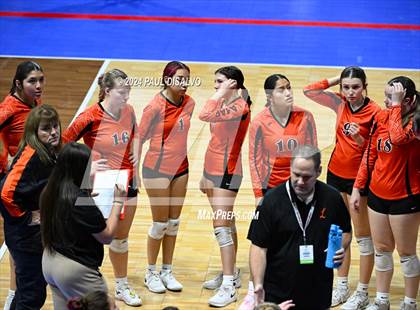 Thumbnail 2 in Lamar vs. Bayfield (CHSAA 3A 1st Round) photogallery.
