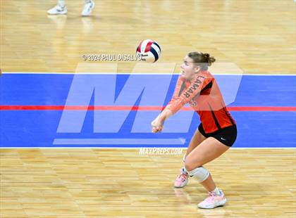 Thumbnail 3 in Lamar vs. Bayfield (CHSAA 3A 1st Round) photogallery.
