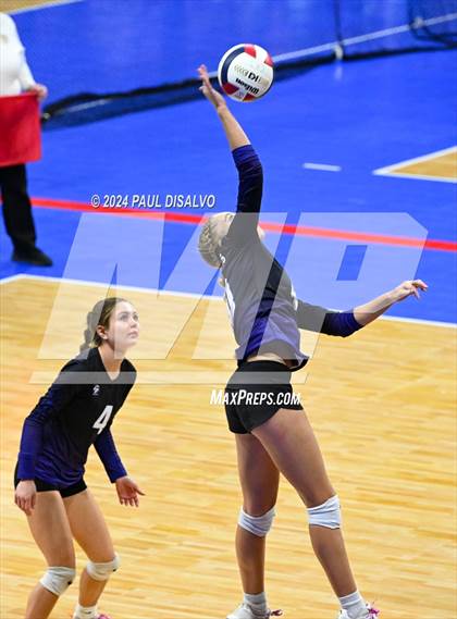Thumbnail 1 in Lamar vs. Bayfield (CHSAA 3A 1st Round) photogallery.