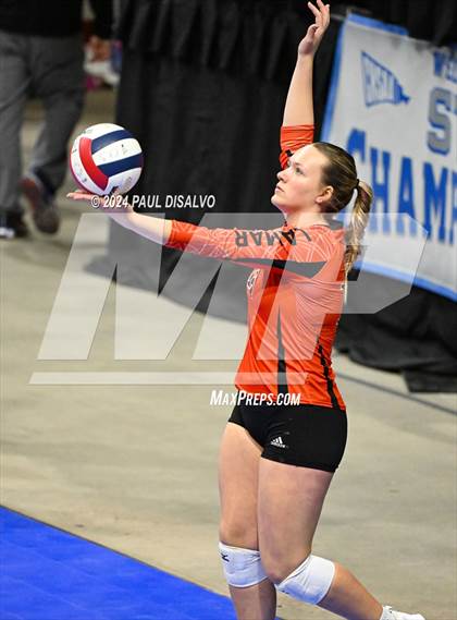 Thumbnail 2 in Lamar vs. Bayfield (CHSAA 3A 1st Round) photogallery.