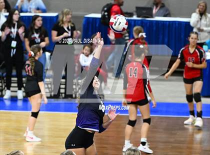 Thumbnail 2 in Lamar vs. Bayfield (CHSAA 3A 1st Round) photogallery.