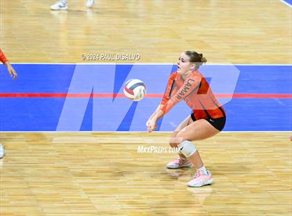 Thumbnail 1 in Lamar vs. Bayfield (CHSAA 3A 1st Round) photogallery.