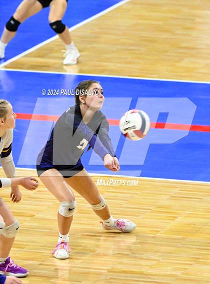 Thumbnail 2 in Lamar vs. Bayfield (CHSAA 3A 1st Round) photogallery.