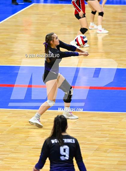 Thumbnail 2 in Lamar vs. Bayfield (CHSAA 3A 1st Round) photogallery.