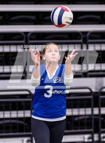 Thumbnail 1 in Orem vs. Dixie (UHSAA 4A Second Round) photogallery.