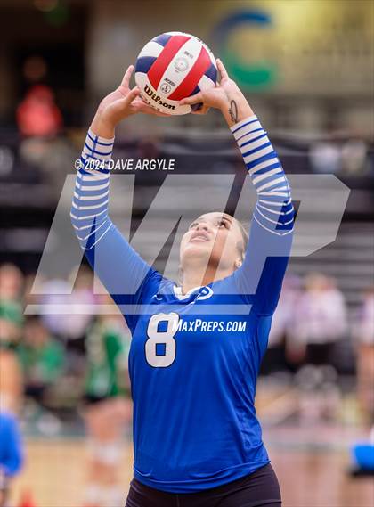 Thumbnail 2 in Orem vs. Dixie (UHSAA 4A Second Round) photogallery.