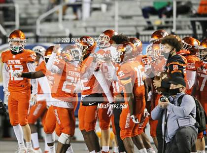 Thumbnail 3 in St. Joseph's Prep vs. Central York (PIAA 6A State Championship) photogallery.