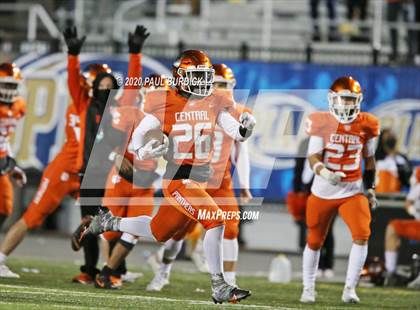 Thumbnail 3 in St. Joseph's Prep vs. Central York (PIAA 6A State Championship) photogallery.