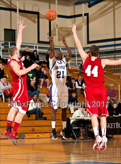 Thumbnail 2 in Catholic Memorial School vs St. Peter-Marian (Catholic School Showcase) photogallery.