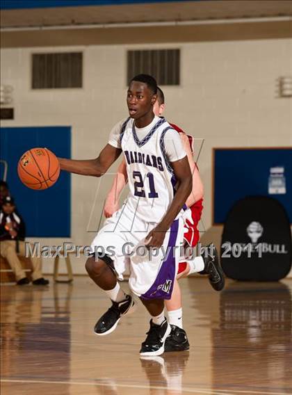 Thumbnail 3 in Catholic Memorial School vs St. Peter-Marian (Catholic School Showcase) photogallery.