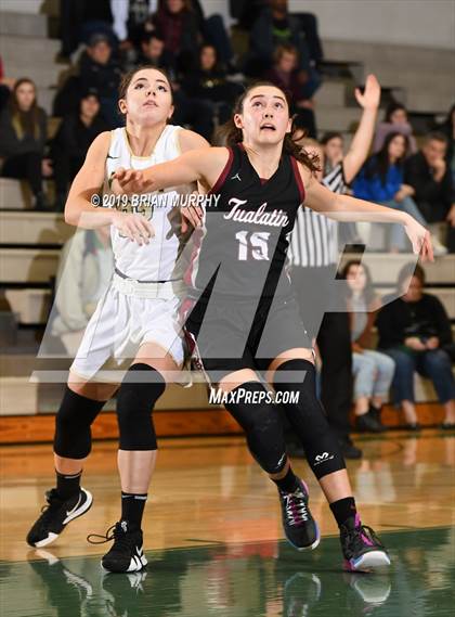 Thumbnail 1 in Tualatin @ Jesuit photogallery.