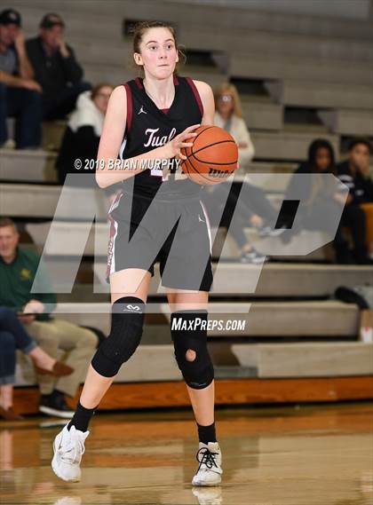 Thumbnail 3 in Tualatin @ Jesuit photogallery.