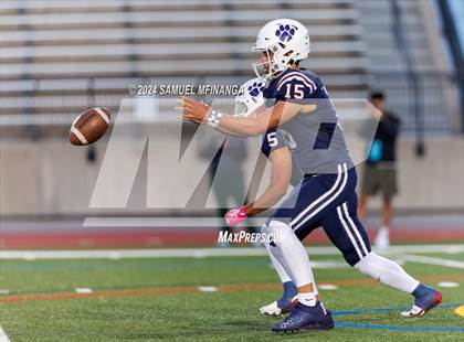 Thumbnail 3 in Pine Creek @ Cherokee Trail photogallery.