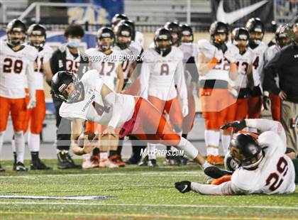 Thumbnail 3 in Cathedral Prep vs. Pine-Richland (PIAA 5A State Championship) photogallery.