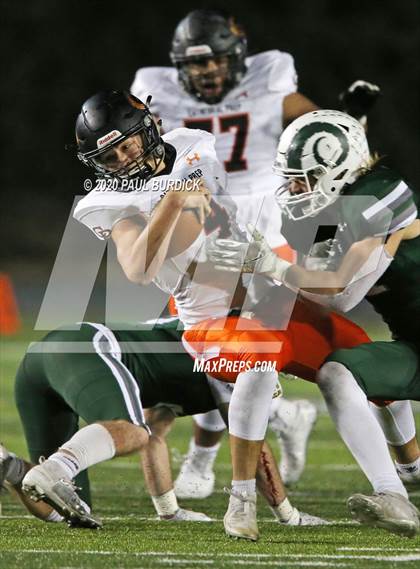Thumbnail 3 in Cathedral Prep vs. Pine-Richland (PIAA 5A State Championship) photogallery.