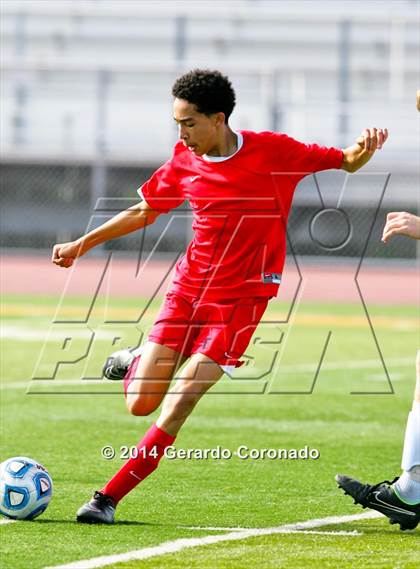 Thumbnail 2 in Ripon Christian vs Sacramento Country Day (CIF SJS D7 Final) photogallery.