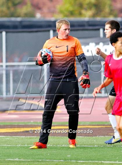 Thumbnail 3 in Ripon Christian vs Sacramento Country Day (CIF SJS D7 Final) photogallery.