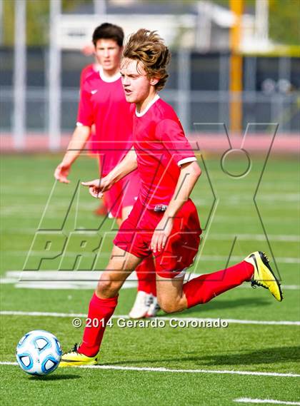 Thumbnail 3 in Ripon Christian vs Sacramento Country Day (CIF SJS D7 Final) photogallery.
