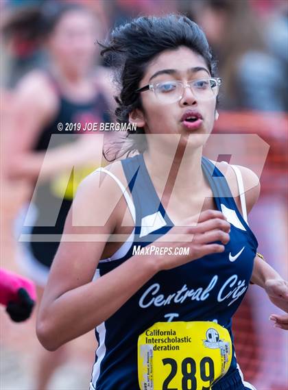 Thumbnail 1 in CIF State Cross Country Championships (Girls D5 Race) photogallery.