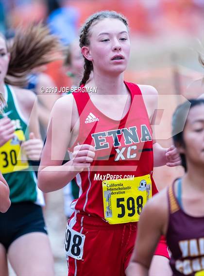 Thumbnail 3 in CIF State Cross Country Championships (Girls D5 Race) photogallery.