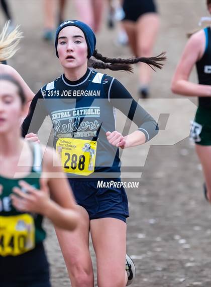 Thumbnail 3 in CIF State Cross Country Championships (Girls D5 Race) photogallery.