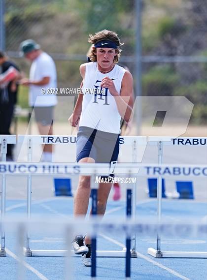Thumbnail 1 in South Coast League Prelims photogallery.