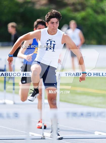 Thumbnail 3 in South Coast League Prelims photogallery.
