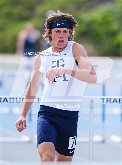 Thumbnail 2 in South Coast League Prelims photogallery.