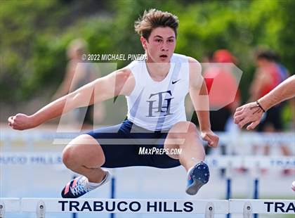 Thumbnail 3 in South Coast League Prelims photogallery.
