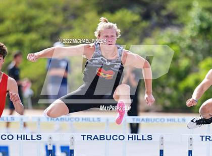 Thumbnail 3 in South Coast League Prelims photogallery.