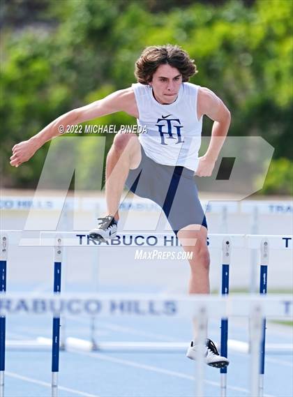 Thumbnail 2 in South Coast League Prelims photogallery.