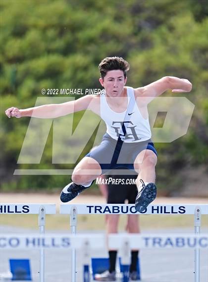 Thumbnail 1 in South Coast League Prelims photogallery.
