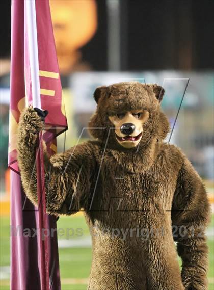 Thumbnail 2 in Mission Hills vs. Eastlake (CIF SDS D1 Final) photogallery.