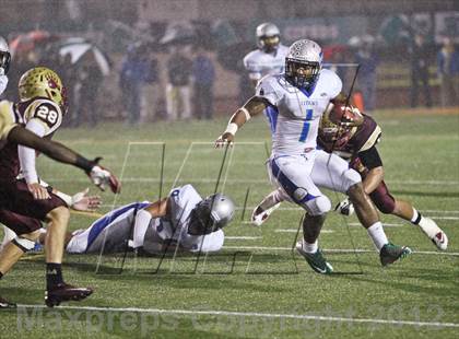 Thumbnail 2 in Mission Hills vs. Eastlake (CIF SDS D1 Final) photogallery.