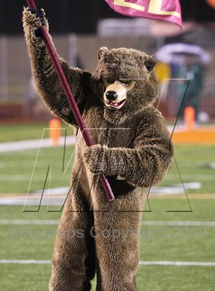 Thumbnail 3 in Mission Hills vs. Eastlake (CIF SDS D1 Final) photogallery.