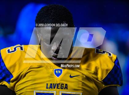 Thumbnail 2 in La Vega vs. Argyle (UIL 4A Quarterfinal) photogallery.
