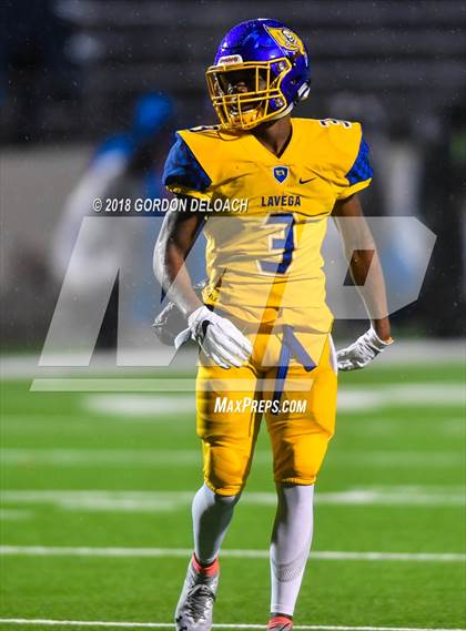 Thumbnail 3 in La Vega vs. Argyle (UIL 4A Quarterfinal) photogallery.