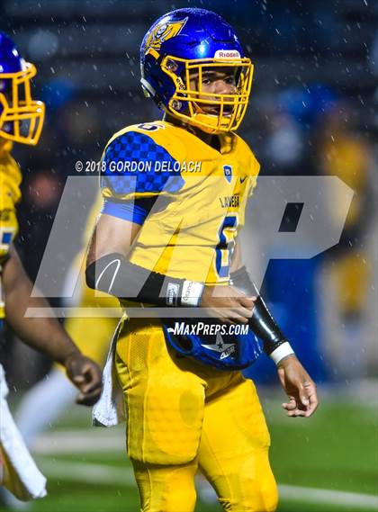 Thumbnail 1 in La Vega vs. Argyle (UIL 4A Quarterfinal) photogallery.