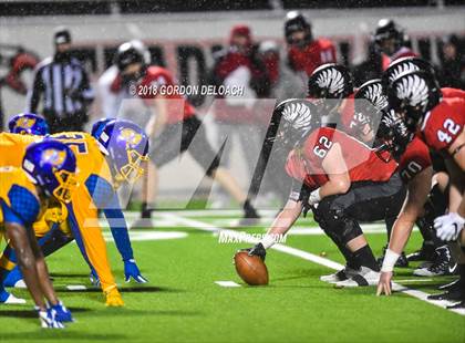 Thumbnail 2 in La Vega vs. Argyle (UIL 4A Quarterfinal) photogallery.