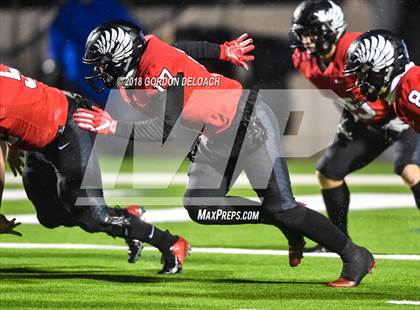 Thumbnail 1 in La Vega vs. Argyle (UIL 4A Quarterfinal) photogallery.