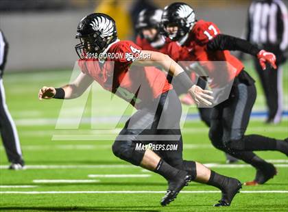 Thumbnail 3 in La Vega vs. Argyle (UIL 4A Quarterfinal) photogallery.