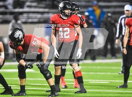 Thumbnail 2 in La Vega vs. Argyle (UIL 4A Quarterfinal) photogallery.