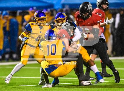 Thumbnail 3 in La Vega vs. Argyle (UIL 4A Quarterfinal) photogallery.